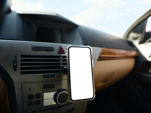 Safari Car Phone Holder: Empowering Your On-the-Go Lifestyle